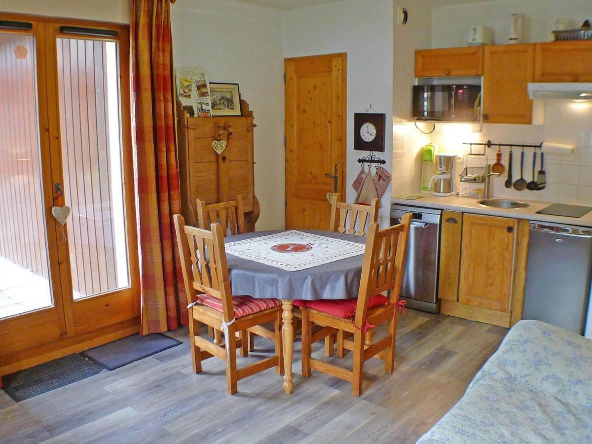 Appartement Cosy Avec Piscines, Parking Et Wifi A Samoens - Fr-1-629-32 Exterior foto
